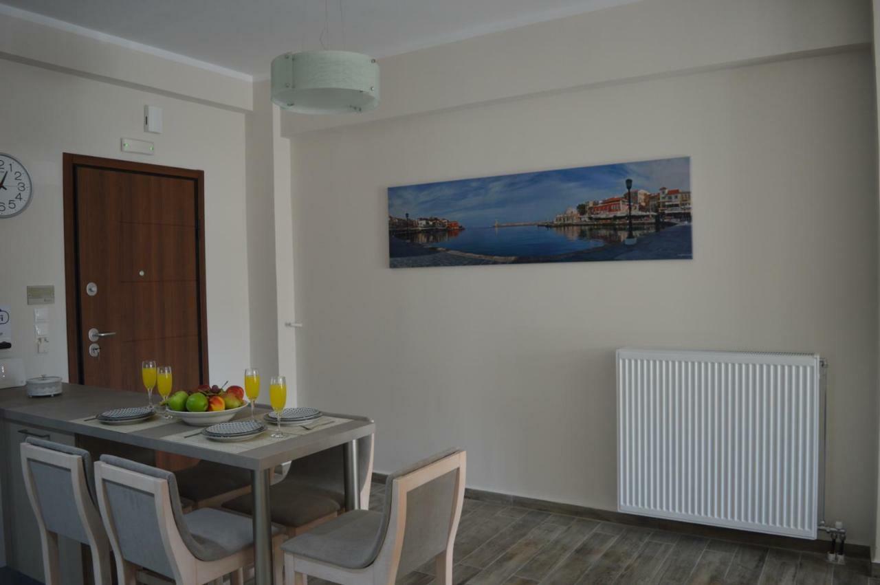 Botonis Bright Spacious Apartment Chania  Exterior photo