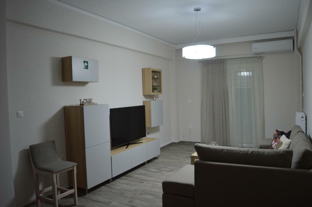 Botonis Bright Spacious Apartment Chania  Exterior photo